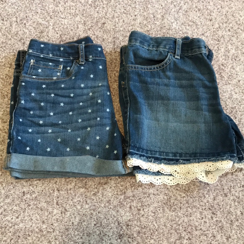 Girls 10. Jean shorts bundle. EUC.